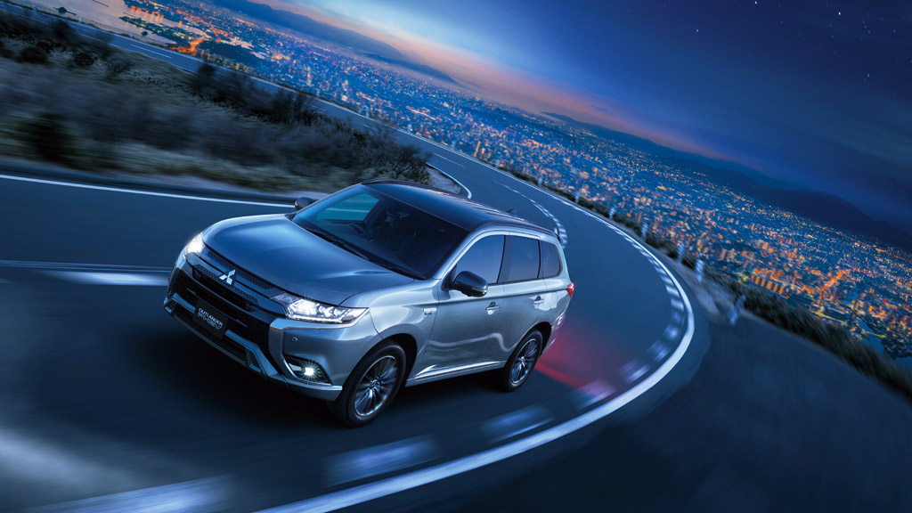 3位：三菱 アウトランダーPHEV