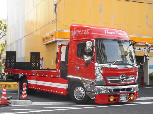 板垣 健志さんのブロマイド