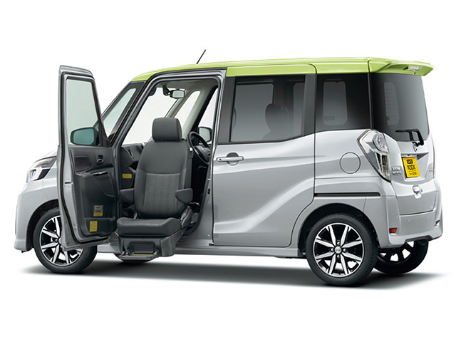 中古車 日産 ルークス