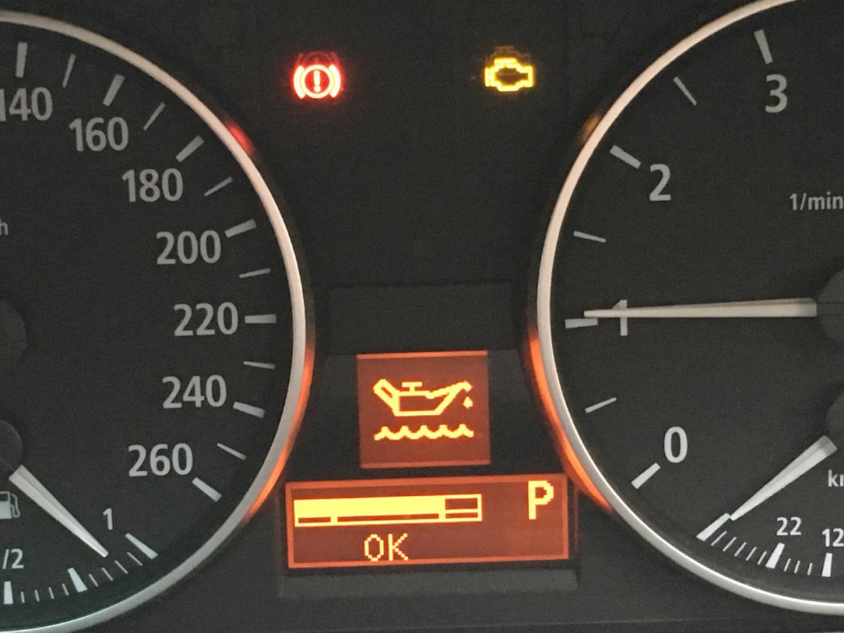 Bmw Va E90 前期 3iオイル減少について 中古車でva 教えて車屋さん 中古車情報 中古車検索なら 車 選びドットコム 車選び Com