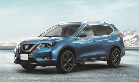 日産　エクストレイル　3代目