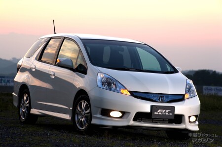 ホンダ フィット・シャトル ハイブリッド