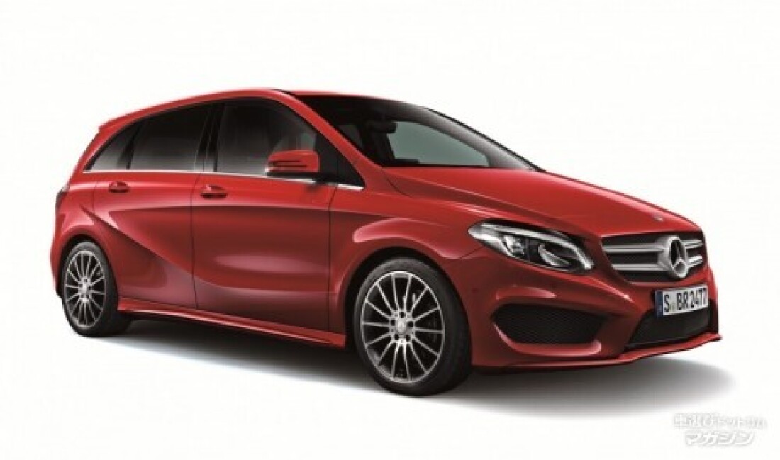 メルセデス・ベンツ　Bクラス　2代目　2015マイナーチェンジ　B180スポーツ
