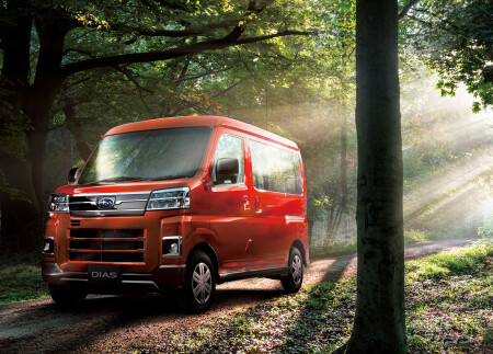 スバル サンバーバン 8代目 2022