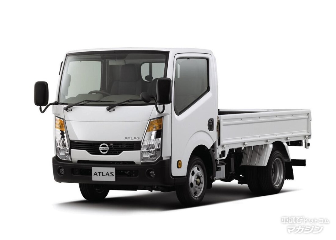 日産 アトラス 2010