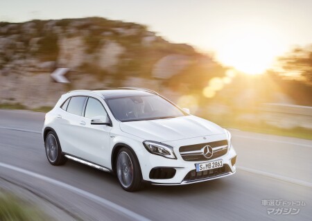 メルセデス・ベンツ　GLA　