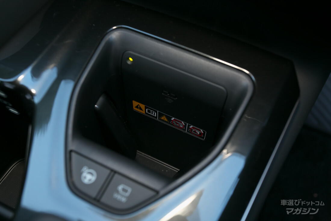 トヨタ クラウン スポーツ Z