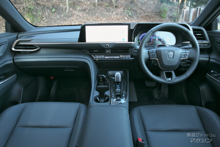 トヨタ クラウン スポーツ Z