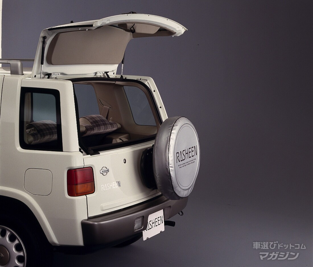 日産 ラシーン
