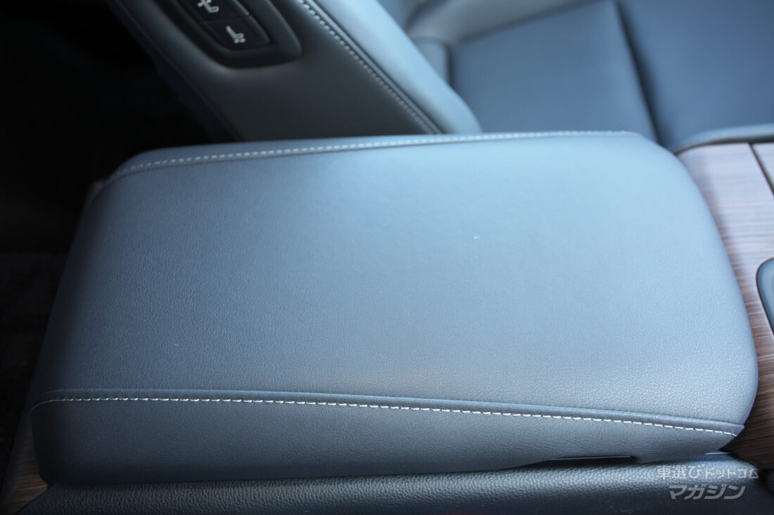 トヨタ クラウン セダン HEV