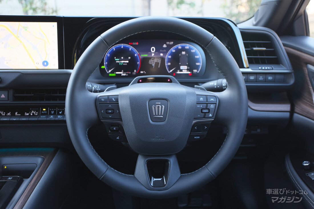 トヨタ クラウン セダン HEV