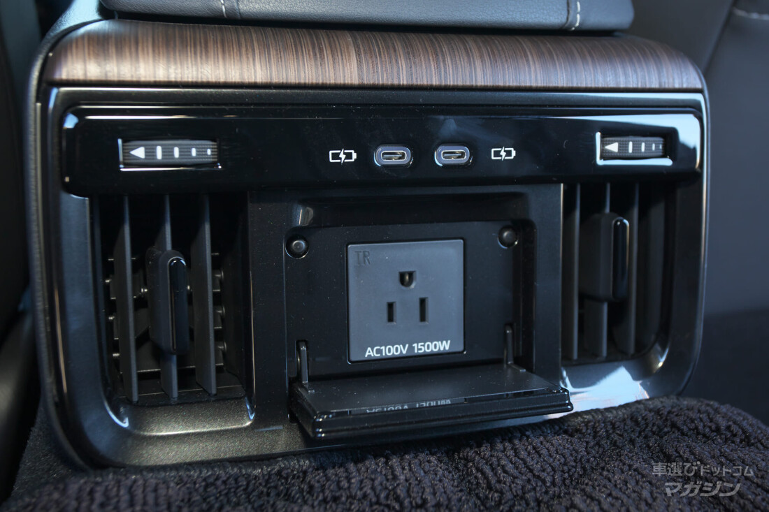 トヨタ クラウン セダン HEV