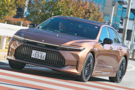トヨタ クラウン セダン HEV