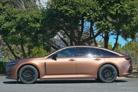 トヨタ クラウン セダン HEV