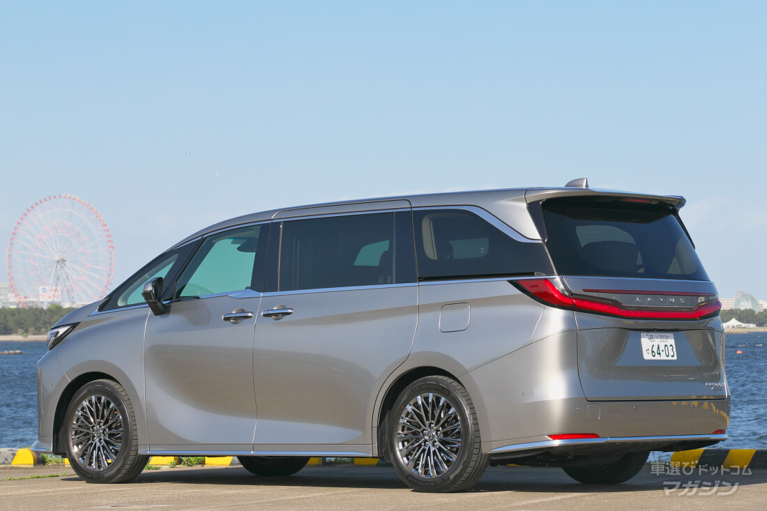 レクサス LM 500h