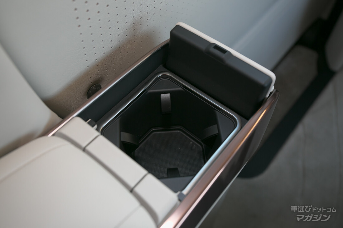 レクサス LM 500h