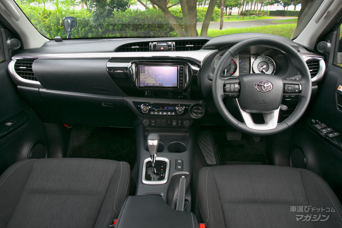 トヨタ ハイラックス 2020