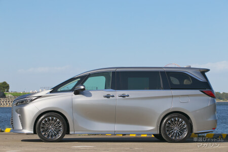 レクサス LM 500h