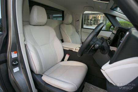 レクサス LM 500h