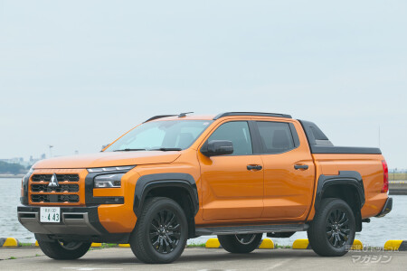 三菱 トライトン GSR 2024