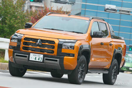 三菱 トライトン GSR 2024