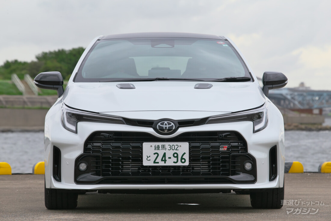 トヨタ GRカローラ 2022
