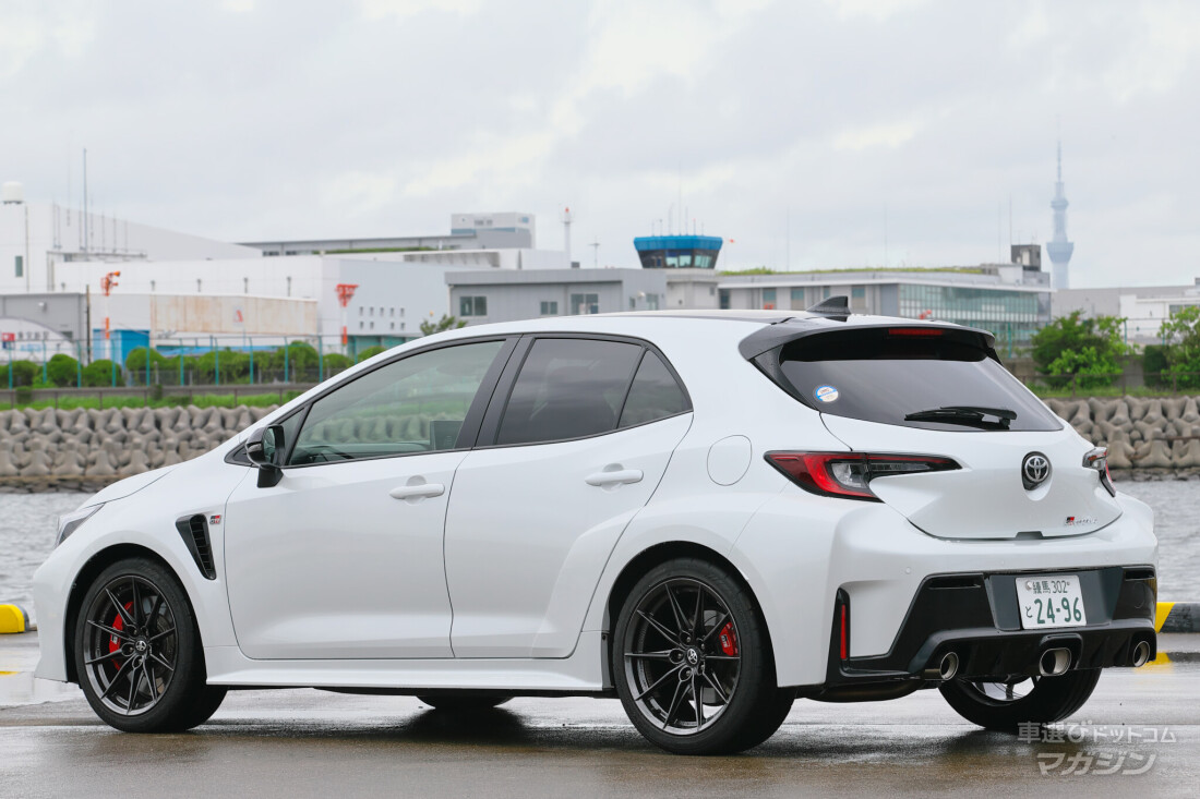トヨタ GRカローラ 2022