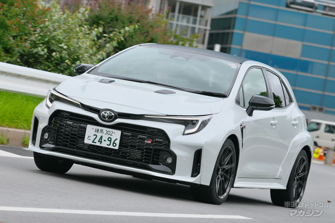 トヨタ GRカローラ 2022
