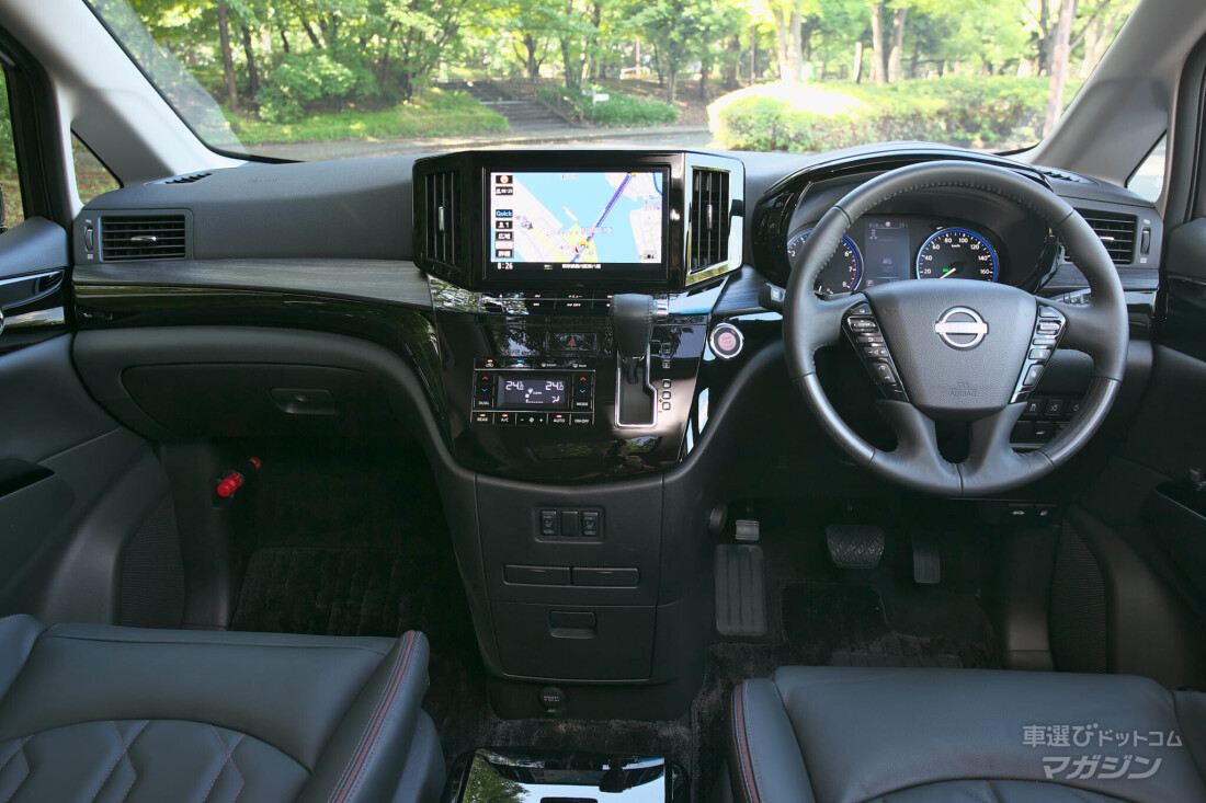 日産 エルグランド 2020