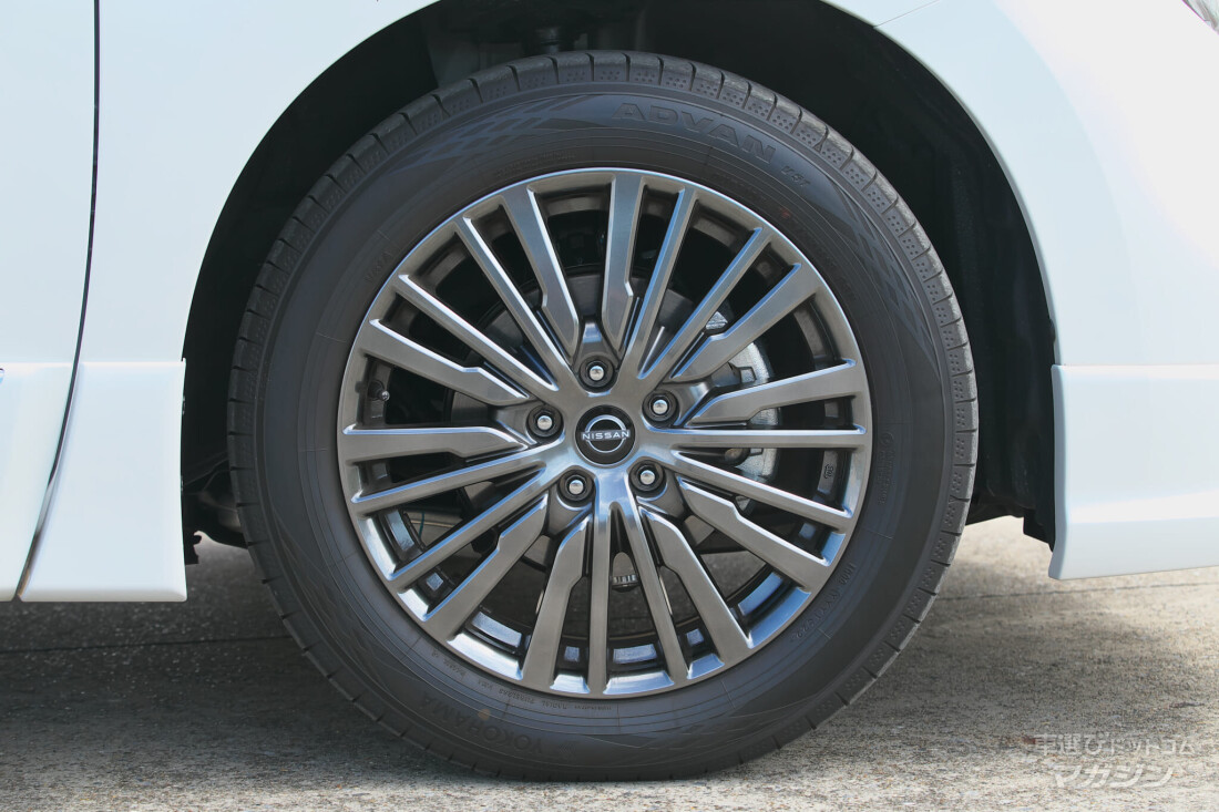 日産 エルグランド 2020