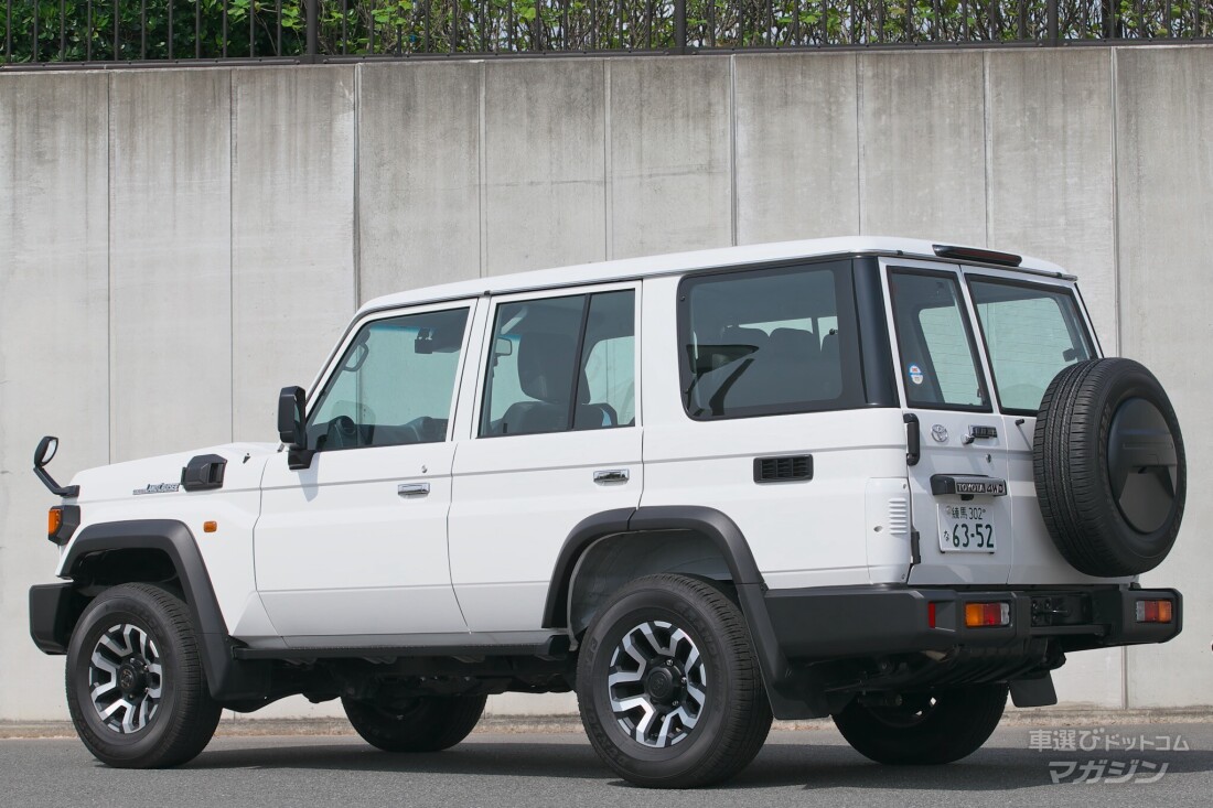 トヨタ ランドクルーザー 70  2023