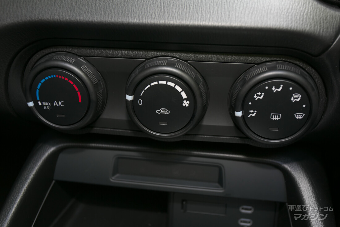 2023 マツダ ロードスター NR-A