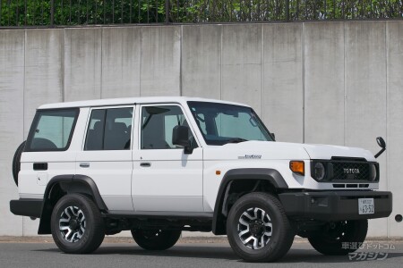 トヨタ ランドクルーザー 70  2023