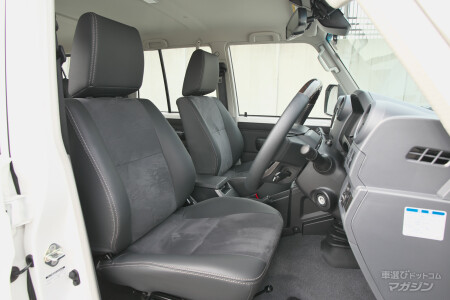 トヨタ ランドクルーザー 70  2023