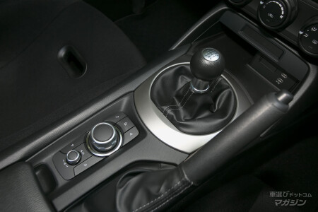 2023 マツダ ロードスター NR-A