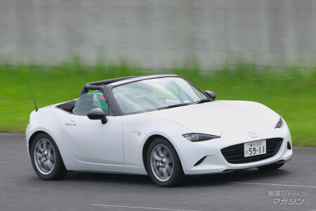 2015 マツダ ロードスター NR-A