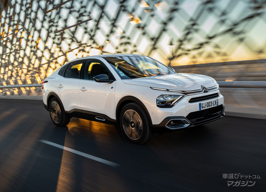 シトロエン C4 X