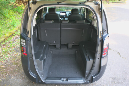 ホンダ フリード e:HEV クロスター 2024