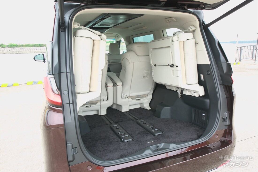 レクサス LM500h バージョンL 6人乗り