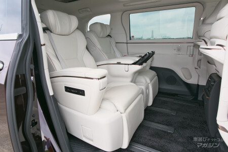 レクサス LM500h バージョンL 6人乗り