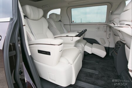 レクサス LM500h バージョンL 6人乗り