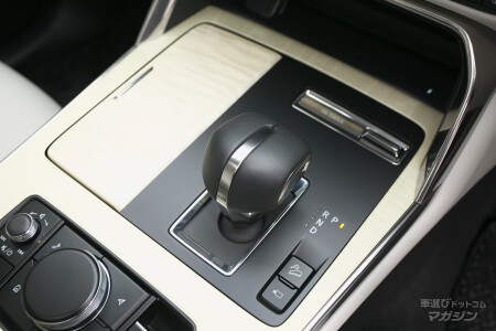 マツダ CX-80 XD-HYBRID プレミアムモダン