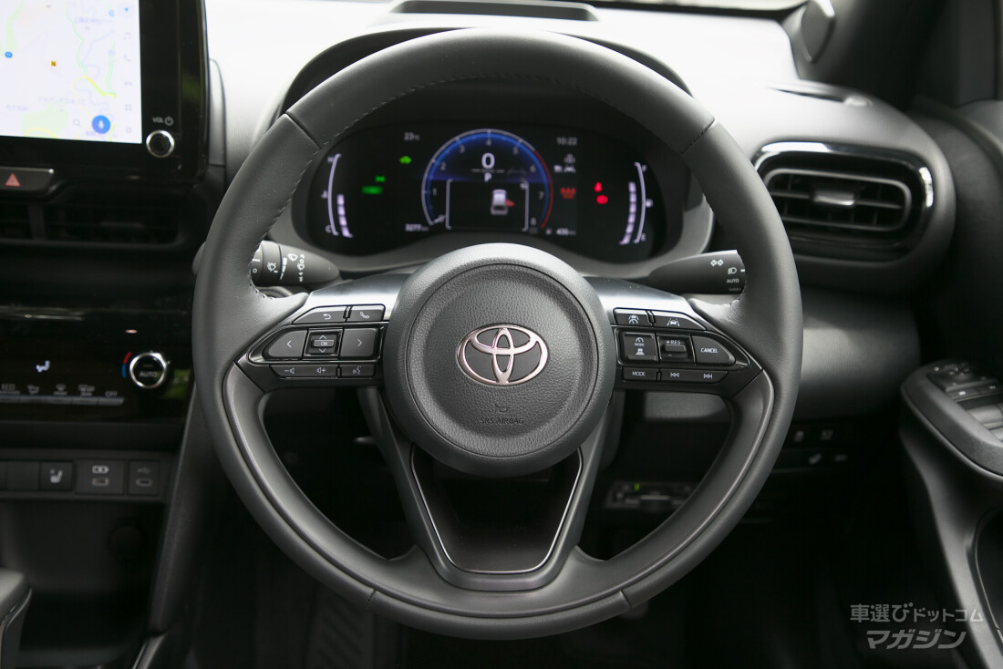 トヨタ ヤリスクロス HV Zアドベンチャー 2024