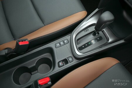 トヨタ ヤリスクロス HV Zアドベンチャー 2024