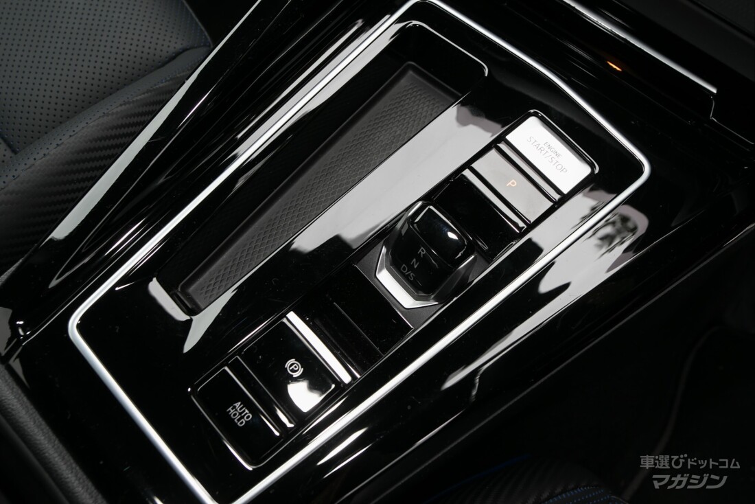 フォルクスワーゲン ゴルフ R アドバンス（ゴルフ8.5）