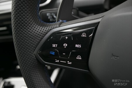 フォルクスワーゲン ゴルフ R アドバンス（ゴルフ8.5）