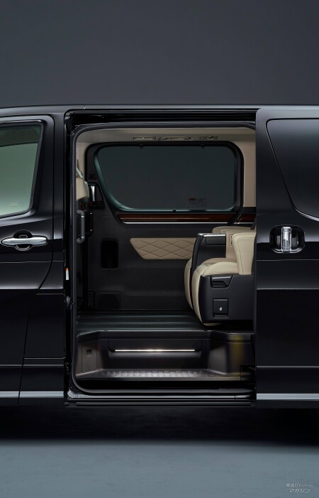 トヨタ グランエース