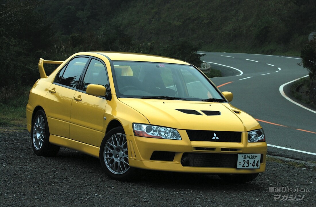 三菱　ランサーエボリューション（エボ7）