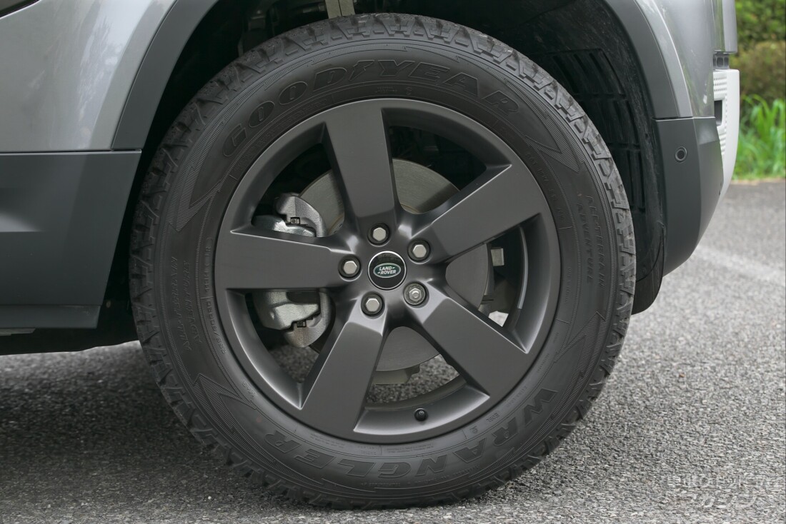 ランドローバー ディフェンダー 110 X-ダイナミックHSE