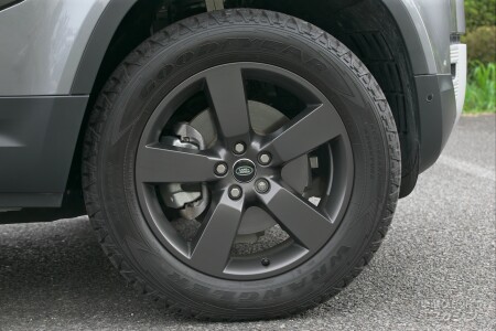 ランドローバー ディフェンダー 110 X-ダイナミックHSE